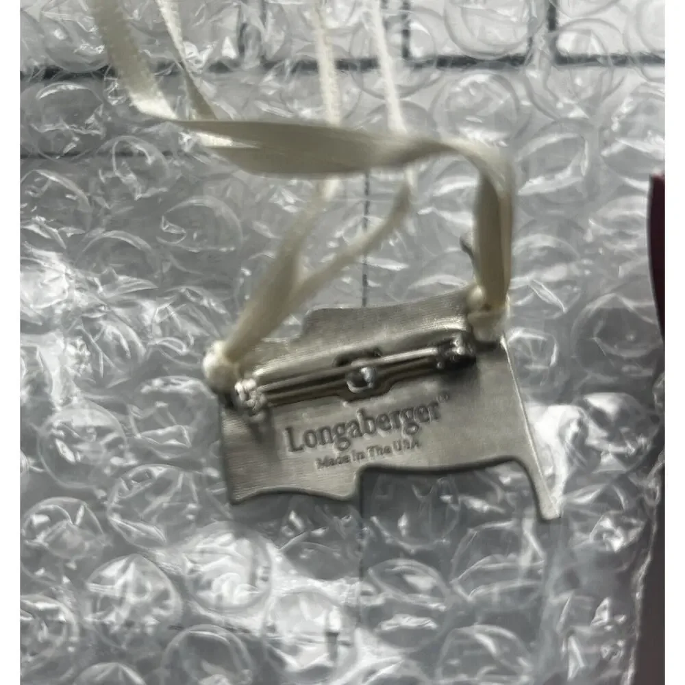 LONGABERGER 2001 OLD‎ GLORY metal Flag PIN / tie-on - New in box